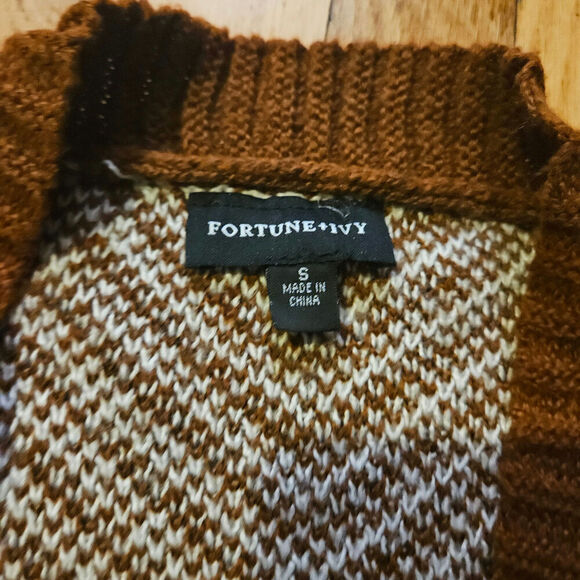 Fortune + Ivy Chevron Cardigan Brown/White Size Small - Picture 6 of 6
